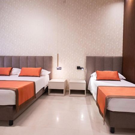 Ambrosia Room & Apartment 罗萨诺 外观 照片