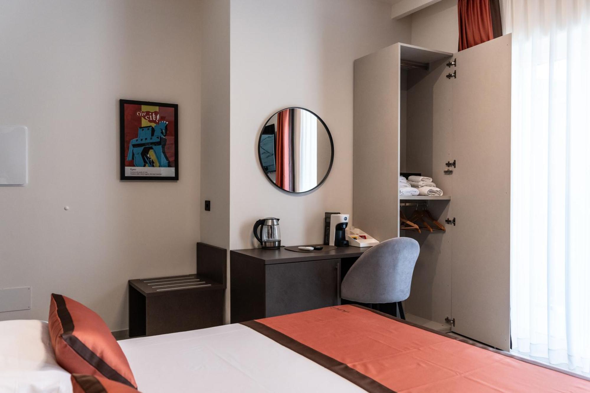 Ambrosia Room & Apartment 罗萨诺 外观 照片